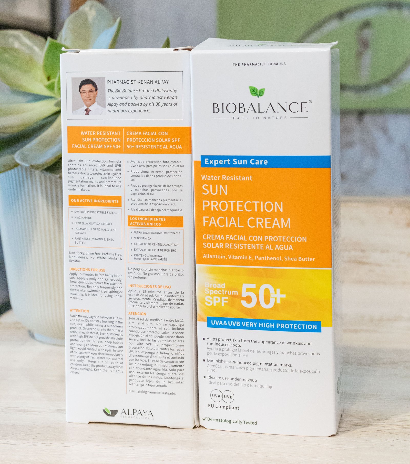 Sun protection facial cream Broad spectrum SPF 50+